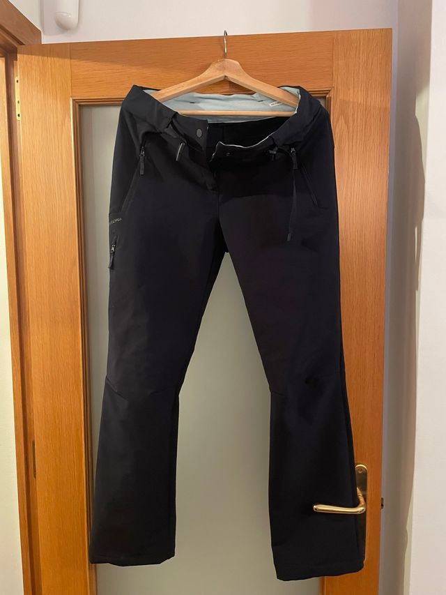 Chaqueta acolchada con capucha, 2 pantalones sky