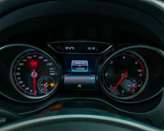 Mercedes CLA 200d AMG Line 136CV 