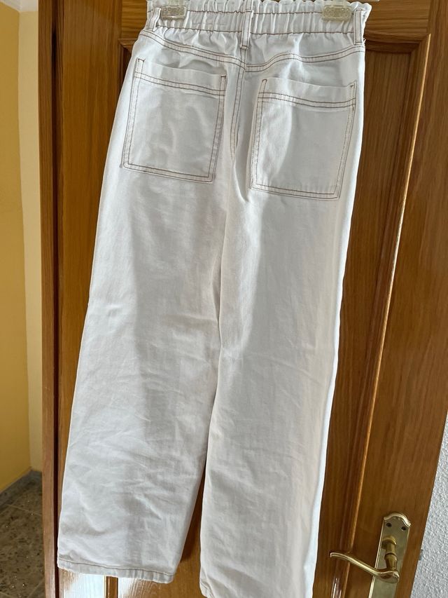 Pantalones vaqueros blancos