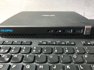 ASUSPRO E520 + Teclado Lenovo + Ratón Logitech+Hub