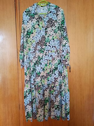 Vestido flores manga larga