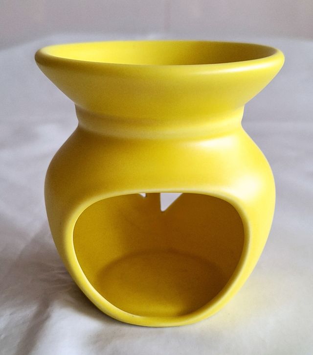 Quemador Aceites Esenciales Amarillo