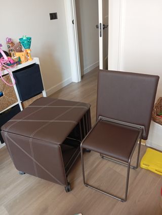 Taburete modular/puff convertible + cuatro sillas