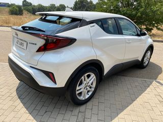 IMPECABLE!! Toyota Ch-R 1.8 125H ACTIVE 2022