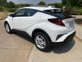 IMPECABLE!! Toyota Ch-R 1.8 125H ACTIVE 2022