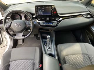 IMPECABLE!! Toyota Ch-R 1.8 125H ACTIVE 2022