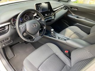 IMPECABLE!! Toyota Ch-R 1.8 125H ACTIVE 2022
