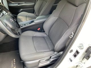 IMPECABLE!! Toyota Ch-R 1.8 125H ACTIVE 2022