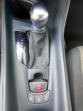 IMPECABLE!! Toyota Ch-R 1.8 125H ACTIVE 2022