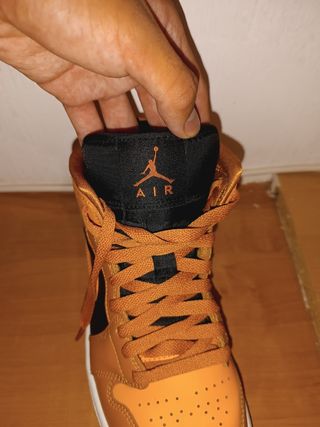 Air Jordan 1 Mid Donna - Chutney black white taxi