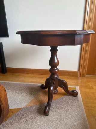 Mesa auxiliar madera