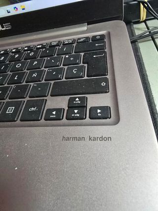 Portátil Asus UX310U i5 16gb ram 256gb ssd