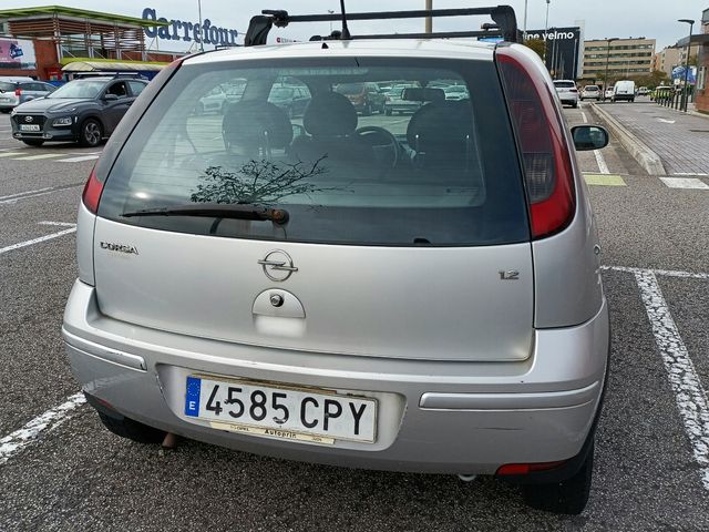 Opel Corsa 2004