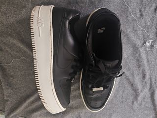 Nike Air Force 1 - zapatillas negras