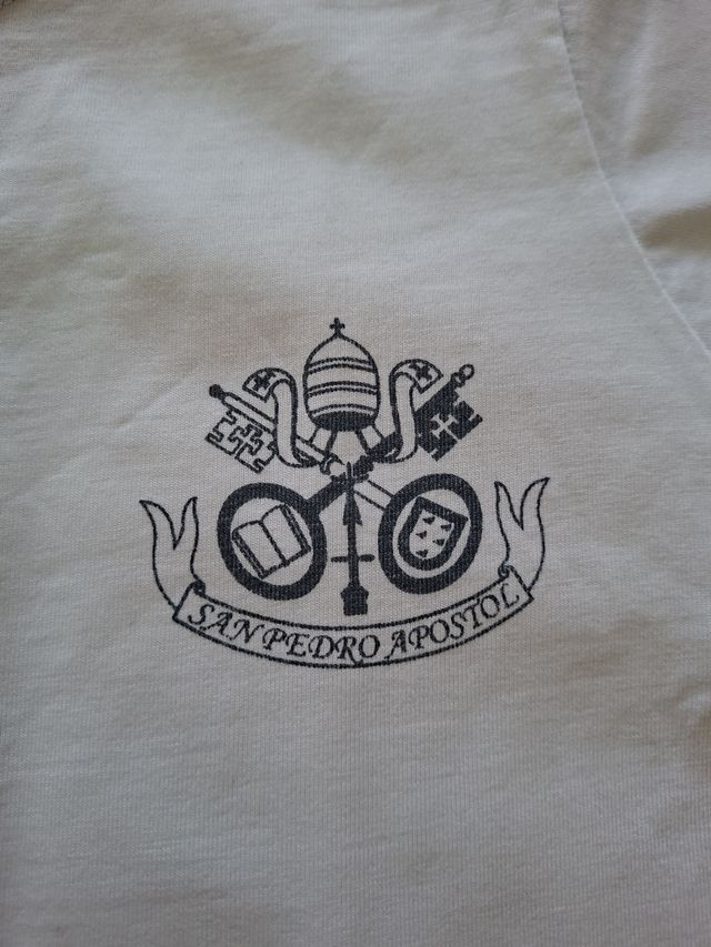 Camiseta Colegio San Pedro Apóstol talla 8