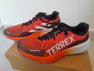 Zapatillas Adidas Terrex Agravic - rojas y naranja
