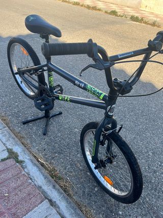 Bicicleta BMX Wipe Gris - Niño