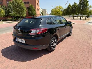 RENAULT MEGANE SPORT TOURER 1.5 DCI 
