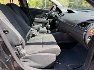 RENAULT MEGANE SPORT TOURER 1.5 DCI 