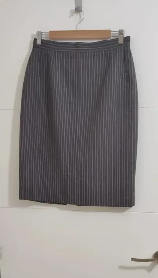 Falda de tubo marrón con rayas blancas talla 40 