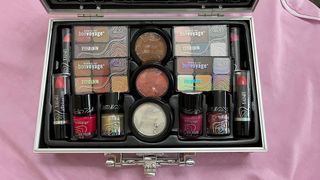 Bonvoyage - Set Maquillaje Completo