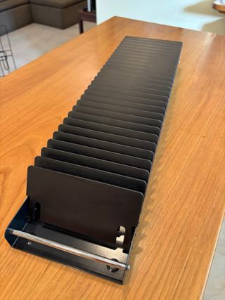 Soporte CD USM Haller - 28 CDs
10 UNIDADES 280 CDs