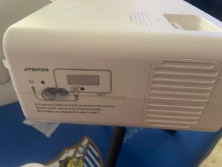 Proyector LED Akiyo WiFi - Full HD
