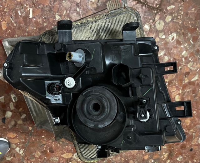 Faro Nissan Navara/Pathfinder