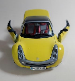 Smart Roadster 1:24 Burago Bburago made in Italy 