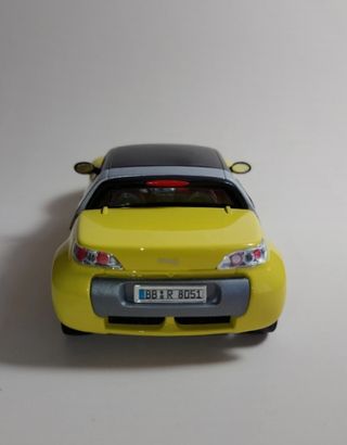 Smart Roadster 1:24 Burago Bburago made in Italy 
