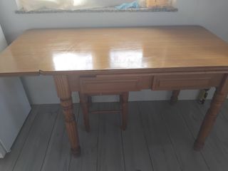 Mesa extensible de madera