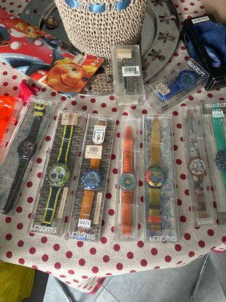 16Orologi Swatch Multicolor
