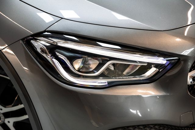 Mercedes-Benz GLA 200 163CV ÚNICO PROPIETARIO 2021