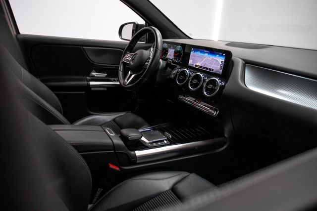 Mercedes-Benz GLA 200 163CV ÚNICO PROPIETARIO 2021