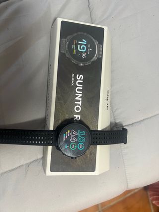 Suunto race Reloj Deportivo solo usado 1 mes