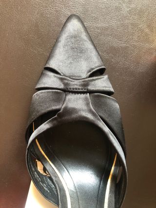 Zapatos Zara negros tacón - talla 40
