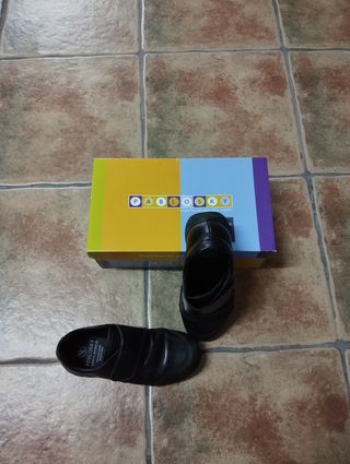 Zapatos niño colegial