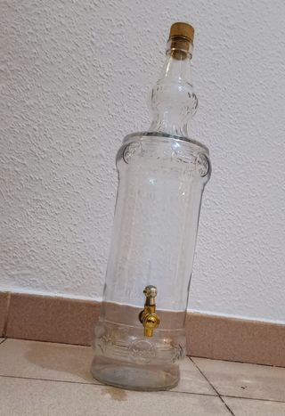 Botella dispensadora antigua