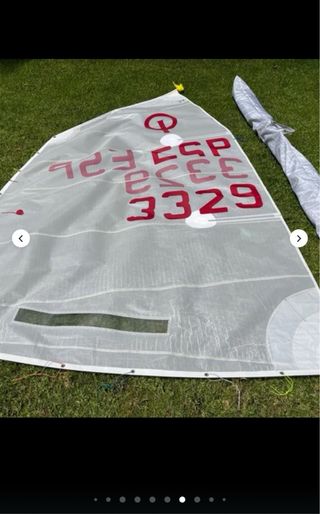 Optimist: Velero en perfecto estado