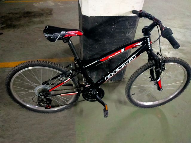 Bicicleta B-Pro 24" junior