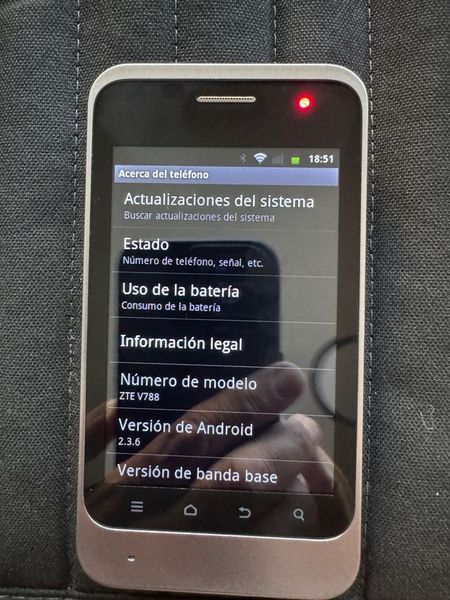 ZTE V788 - Móvil plateado