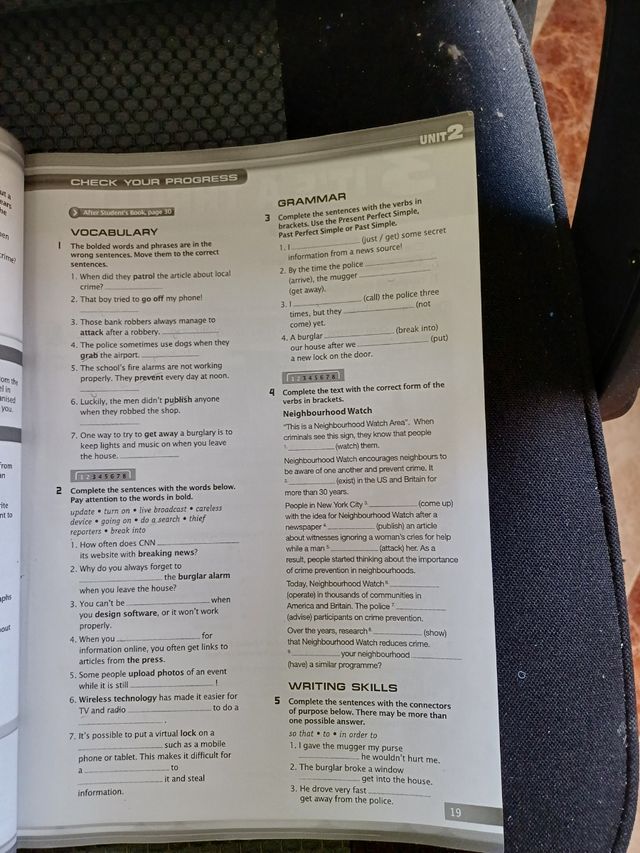 TRENDS 1 WORKBOOK 2014 BCH 1