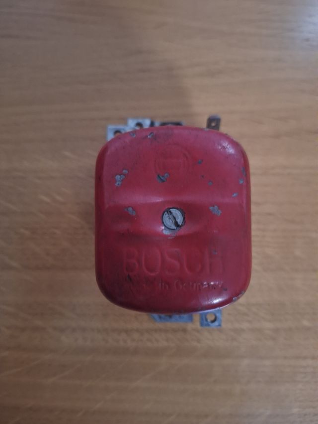 Regulador Bosch Dinamo VW Escarabajo