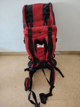 Mochila portabebés senderismo