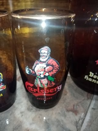 Jarra y vasos cerveza alemana