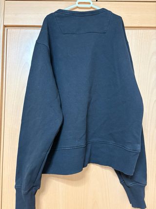 Sudadera Guess negra