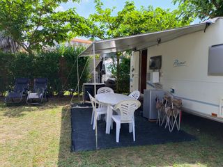Caravana Burstner Premio 3 ambientes 