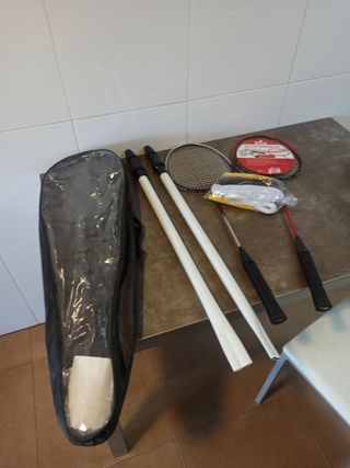 Juego Badminton: 2 Raquetas, Red, Palos
