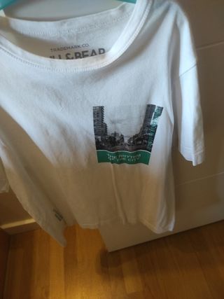 Camiseta Pull & Bear blanca