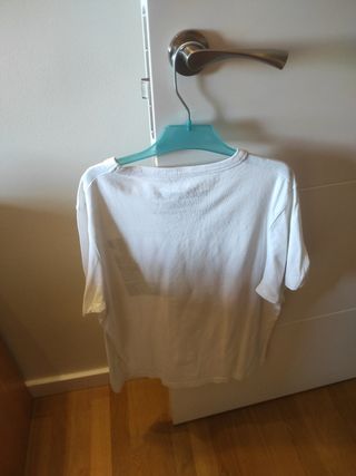 Camiseta Pull & Bear blanca